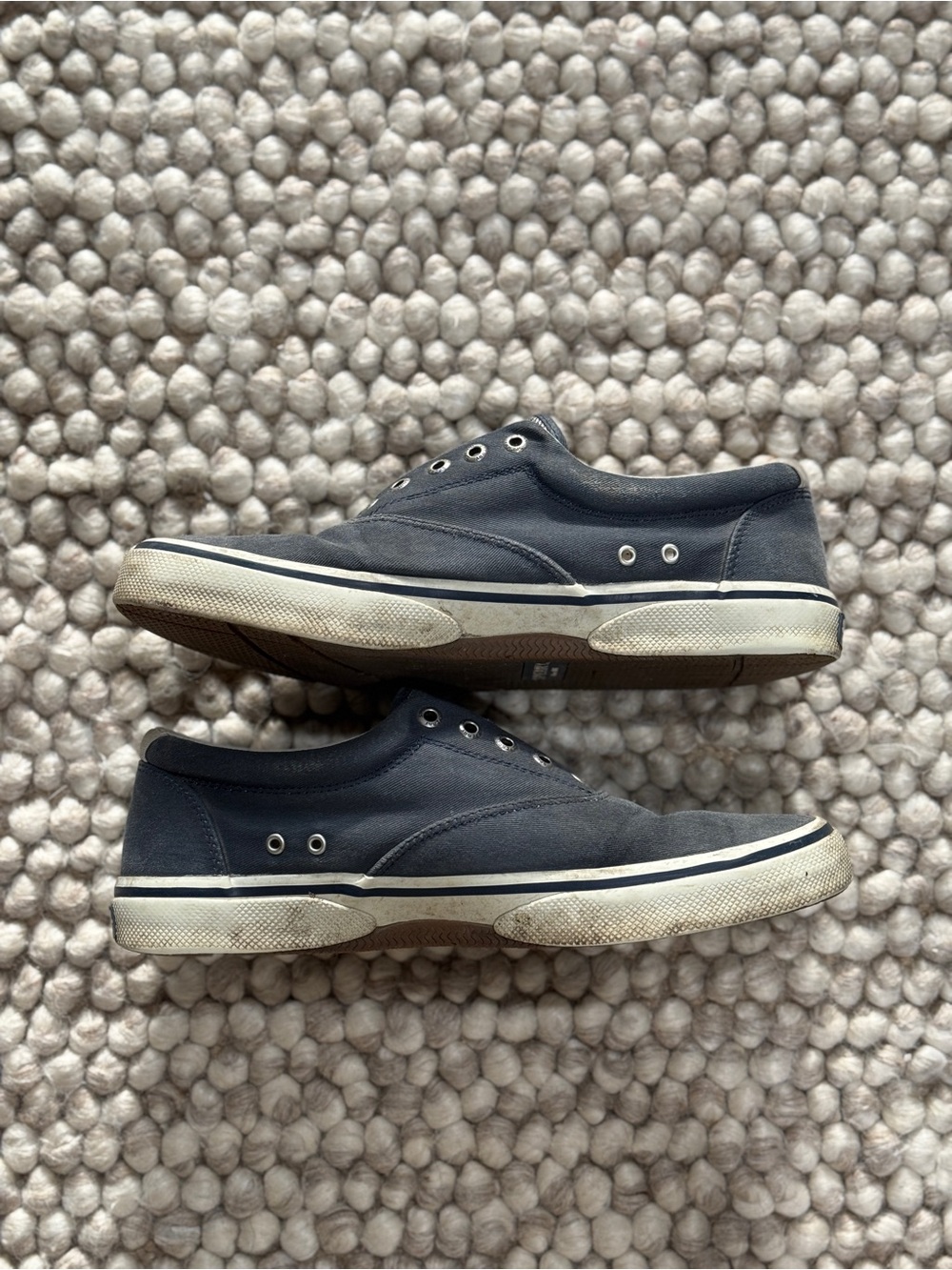 Sperry Men's Halyard canvas slip-on boat shoes